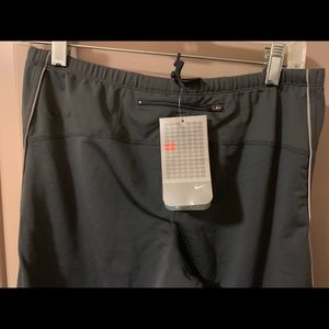 Nike work out pants Size L